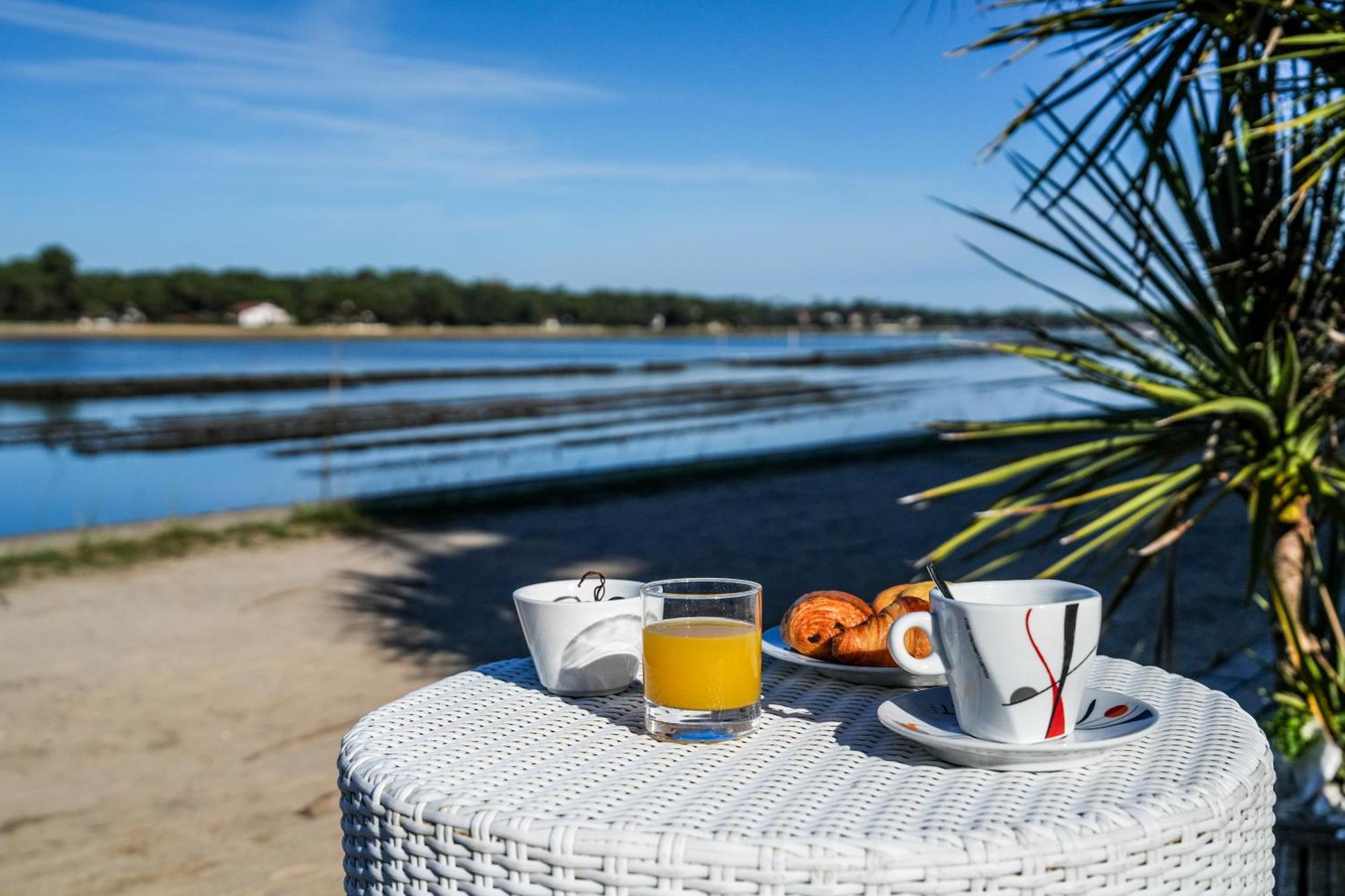 Hotel Le Pavillon Bleu 3*