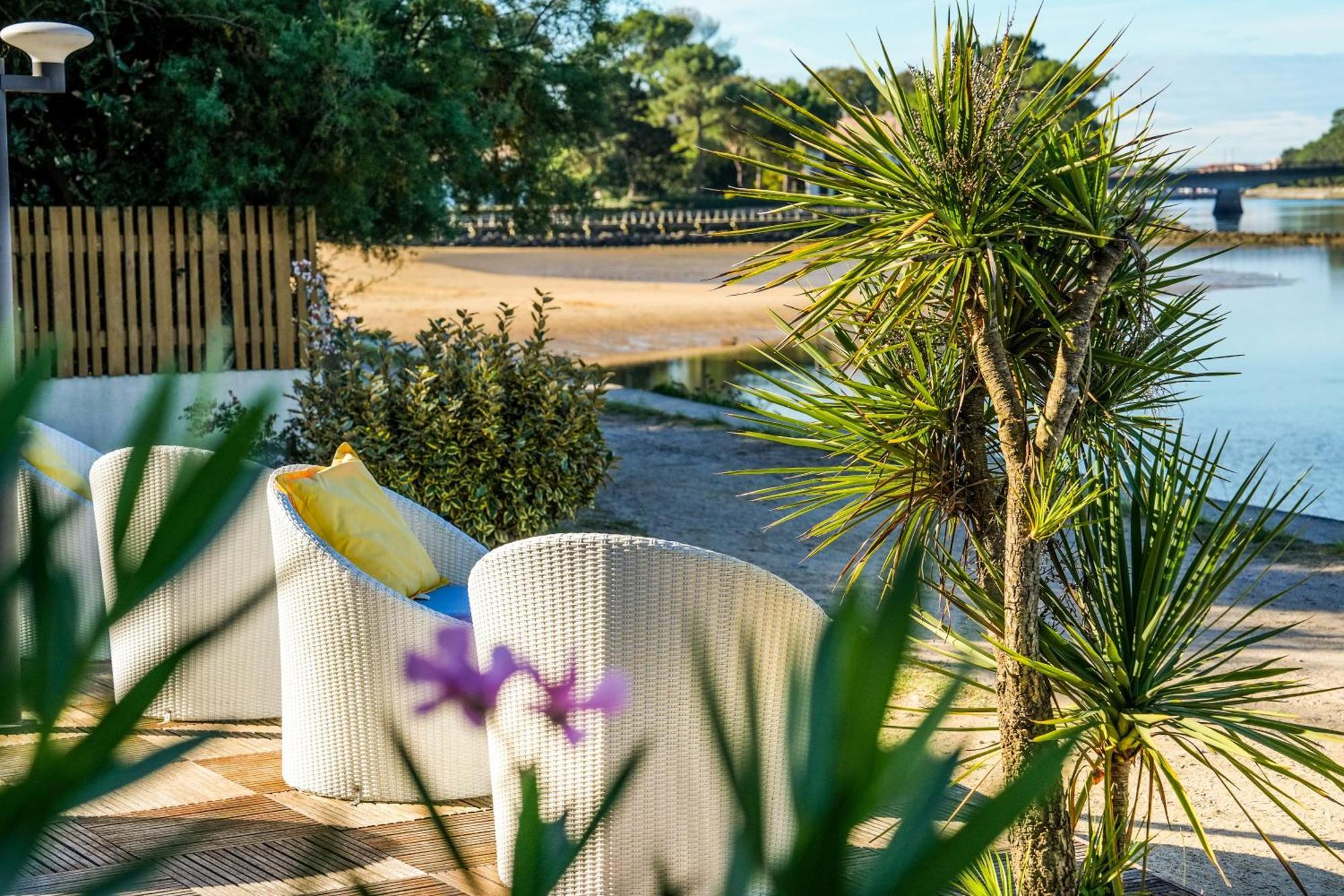 Le Pavillon Bleu Hotel 3*