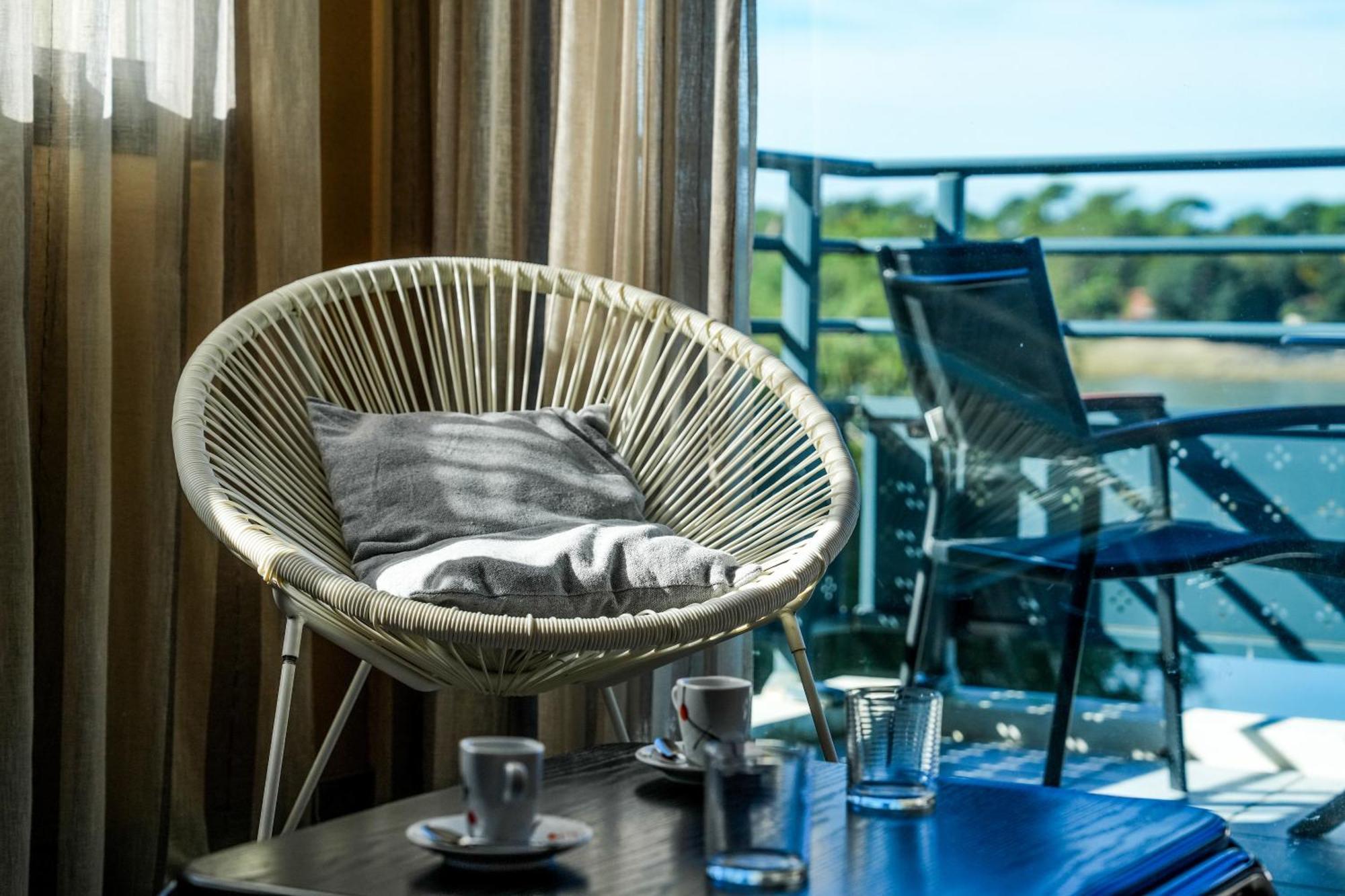 Le Pavillon Bleu 3*