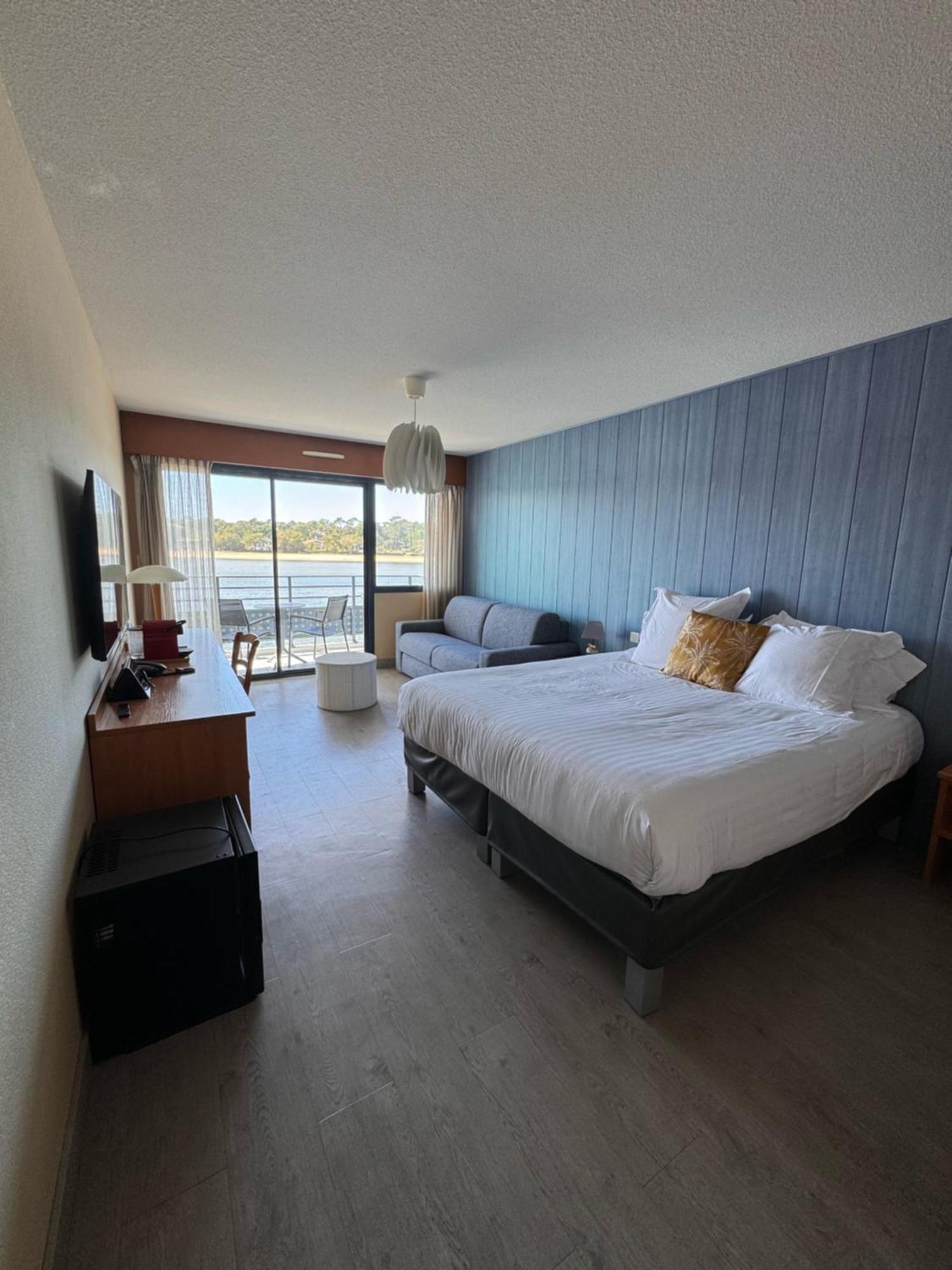 Le Pavillon Bleu Hotel 3*